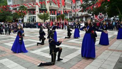 19 Mayıs Atatürk'ü Anma Gençlik ve Spor Bayramı Orhangazi 