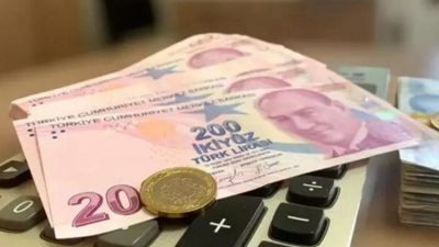 Çalışma ve Sosyal Güvenlik Bakanı Vedat Işıkhan, emekliler ile ilgili