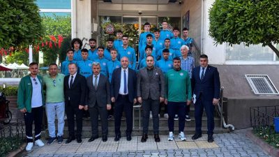 Belediye Başkanı Bekir Aydın, genç sporcuları Ankara’ya uğurladı. U-18 Elit