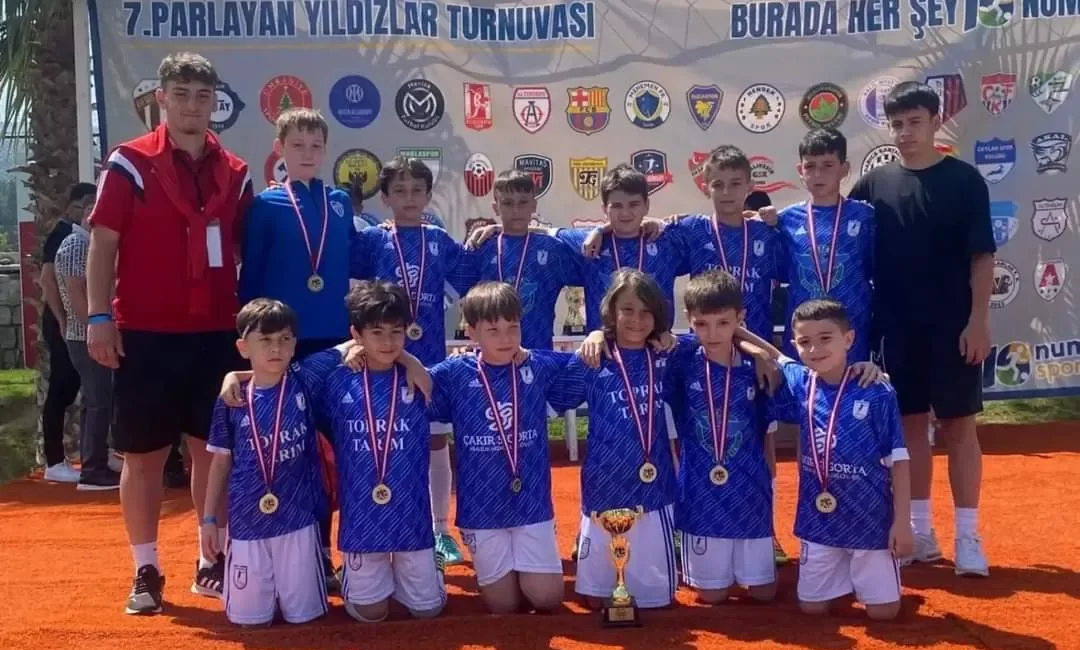 Orhangazi Futbol Okulu, Kuşadası'nda