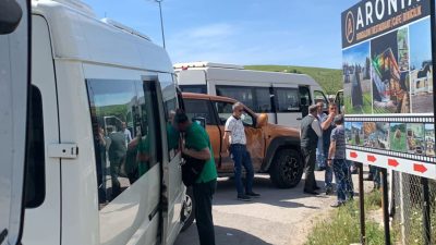 Orhangazi - Yalova yolu üzerinde meydana gelen trafik kazasında, içinde