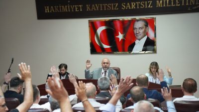 Orhangazi Belediyesi Haziran ayı meclis toplantısının ikinci birleşimi, Belediye Başkanı