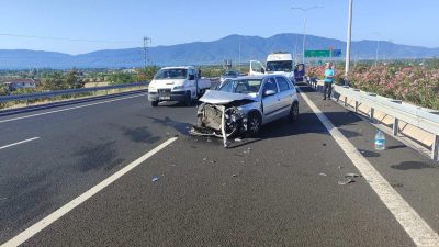 Gebze – Orhangazi – İzmir otoyolu Orhangazi yakınlarında meydana gelen