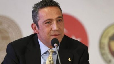 Ülker Stadı'nda gerçekleştirilen Fenerbahçe Kulübü Olağan Seçimli Genel Kurulu'nda oy