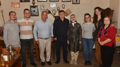 Eski başbakan ve Gelecek Partisi genel başkanı Ahmet Davutoğlu geçtiğimiz
