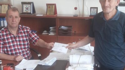 Bursa’nın Orhangazi ilçesinde görev yapan Muhtarlar, postacılar tarafından adreslerinde bulunmayan