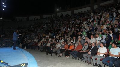 Bursa'nın Orhangazi ilçesinde dün akşam organize edilen 'Gazi'den Gazze'ye bir