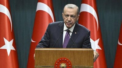 
Kabine toplantısı sonrasında açıklamalarda bulunan Cumhurbaşkanı Recep Tayyip Erdoğan 16