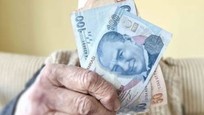 Memur ve emekli maaş zammında kritik gündeyiz. Milyonlarca memur ve