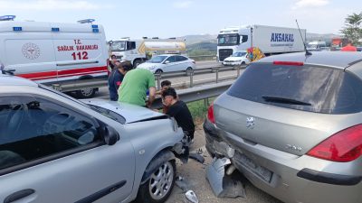 Bursa’da Gebze Orhangazi İzmir otoyolu Mudanya kavşağı yakınlarında 1 tır