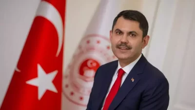 Murat Kurum, Çevre, Şehircilik ve İklim Değişikliği Bakanlığı görevine getirildi.

