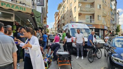 Bursa'nın Orhangazi ilçesinde meydana gelen trafik kazasında iki caddenin kesiştiği