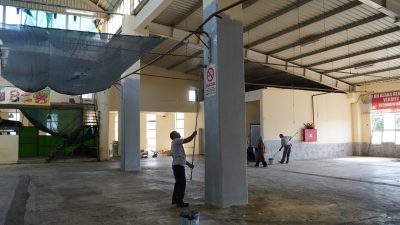 Orhangazi Belediyesi, yaklaşık 15 yıldır hizmet veren kapalı pazaryerini baştan