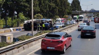 Yalova - Bursa yolu üzerinde meydana gelen trafik kazasında üzerinde