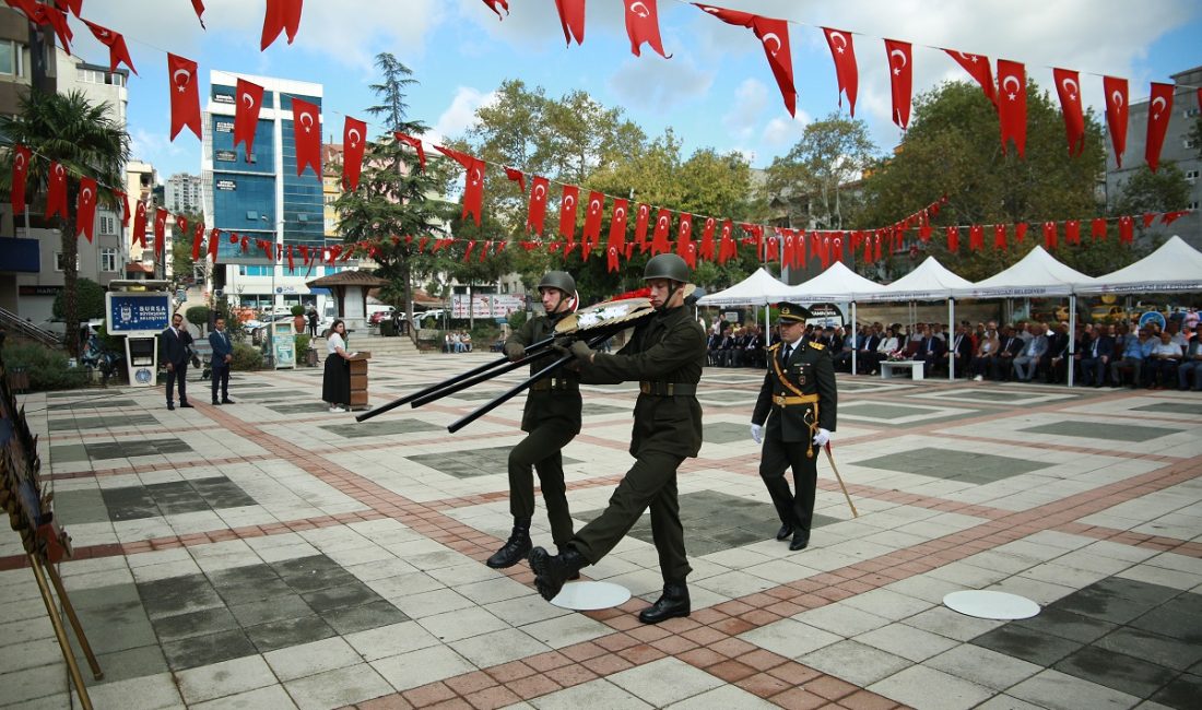30 Ağustos Zafer Bayramı'nın 102. yıldönümü kutlamaları kapsamında Bursa'nın Orhangazi