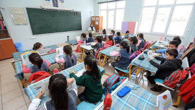 Yeni eğitim öğretim yılı öncesinde bazı okulların, velilerden ilk kayıt
