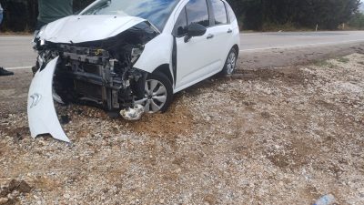 Bursa'da, Orhangazi - İznik yolu üzerinde sollama yapmak için manevra