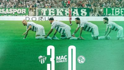 
Bursaspor, Tokat Belediye Plevnespor’u 41 bin 300 taraftarının önünde 3-0