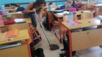 Eğitim ve öğretim döneminin başlamasının ardından ortaya çıkan temizlik sorununa