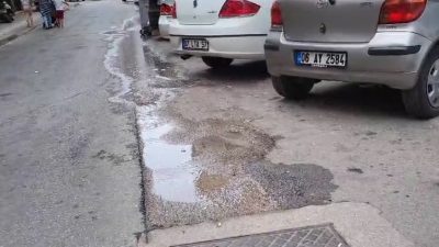 Bursa'nın Orhangazi ilçesinde farklı cadde ve sokaklarda yaşanan patlaklar nedeniyle