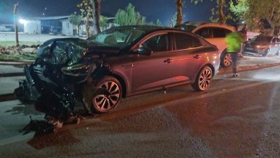Bursa'nın Orhangazi ilçesi İznik gölü yolu üzerinde meydana gelen kazada,