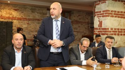 Orhangazi Belediye Başkanı Bekir Aydın, Bursa Büyükşehir Belediyesi bünyesinde faaliyet