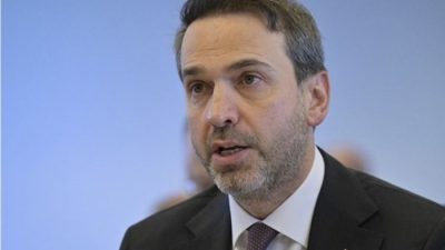 Enerji ve Tabii Kaynaklar Bakanı Alparslan Bayraktar, elektrik ve doğal