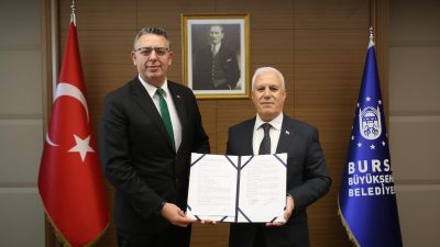  Bursa’nın tekrar yeşil kimliğine kavuşmasını amaçlayan Büyükşehir Belediyesi, TMMOB