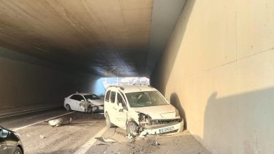 Bursa’da Orhangazi – İznik yolu üzerinde meydana gelen trafik kazasında