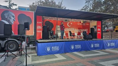 Bursa Büyükşehir Belediyesi tarafından Cumhuriyetin 101’inci yıl dönümünde Cumhuriyet değerlerini