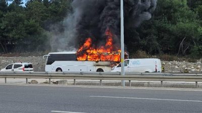 Yalova - Bursa yolu üzeri Dürdane yokuşunda seyir halinde olan