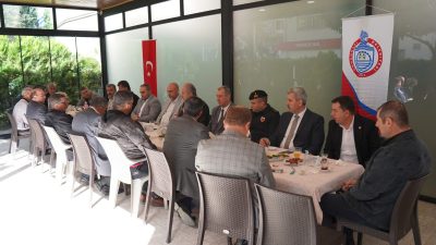 Orhangazi belediye başkanı Bekir Aydın,  19 Ekim Muhtarlar günü