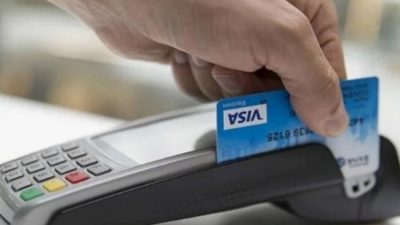 Avrupa Birliği, Visa'nın perakendecilerden aldığı ücretleri incelemeye aldı.