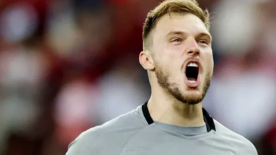 Galatasaray efsane kalecileri Taffarel, Mondragon ve Muslera'da olduğu gibi önceliği