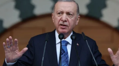 Cumhurbaşkanı Erdoğan sinyali verdi, gözler Kabine üyelerine çevrildi. Cumhurbaşkanlığı Kabinesinde