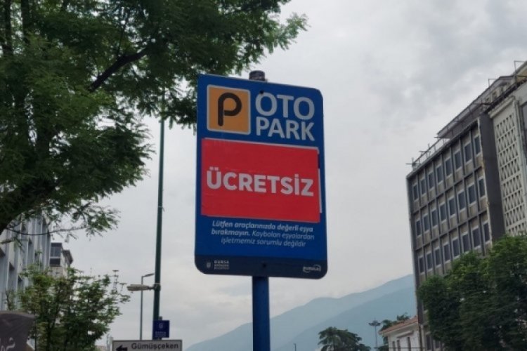 Bursa'da Yol kenarı otopark