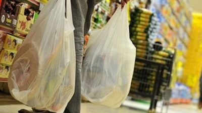Plastik poşetlerin 2025'teki ücretini belirleyecek komisyon bugün toplanıyor.

