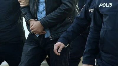 Bursa'nın Orhangazi ilçesinde aranan şahıslara yönelik ilçe emniyet müdürlüğü ekipleri