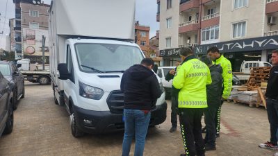 Bursa'da plaka tanıma sistemine takılarak uyarı veren ikiz plakalı araç