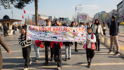 Bursa Büyükşehir Belediyesi ve Bursa Kent Konseyi tarafından 20 Kasım