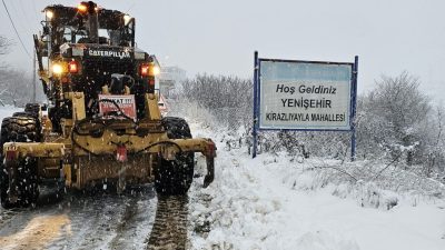 Bursa Büyükşehir Belediyesi, 17 ilçede karla mücadele çalışmaları kapsamında son