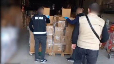 Polis tarafından gerçekleştirilen operasyonlarda 3 bin 995 litre sahte zeytinyağı