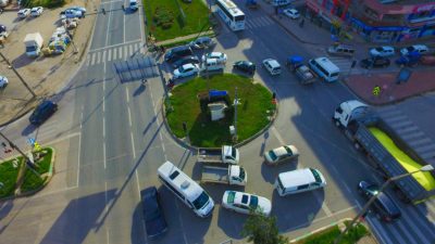 Bursa'nın Orhangazi ilçesinde, ilçenin en büyük sorunlarından biri olan ana