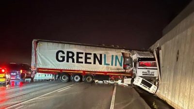 Bursa’da İznik – Yenişehir yolu üzerinde meydana gelen trafik kazasında