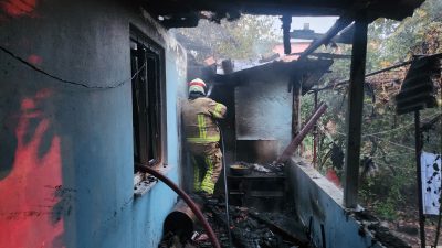 Bursa'nın Orhangazi ilçesinde meydana gelen olayda tek katlı bir evde