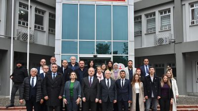 Bursa Büyükşehir Belediye Başkanı Mustafa Bozbey, 'başkan burada' programları kapsamında