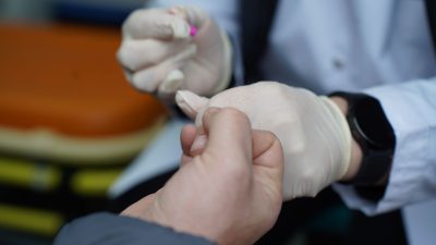 Orhangazi Belediyesi, 14 Kasım Dünya Diyabet Günü dolayısıyla Cumhuriyet Meydanı’nda