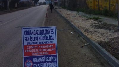 Orhangazi Belediyesi Fen İşleri Müdürlüğü ekipleri, ilçe genelinde vatandaşların günlük