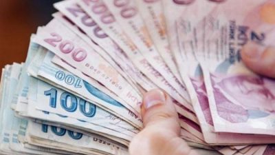 Kredi faizlerinin yüksek olduğu dönemde bankalar ve KOSGEB kredi musluklarını
