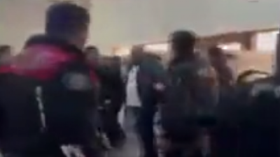 Bursa adliyesinde, duruşma salonunda silahlı saldırı düzenlendi. İlk belirlemelere göre